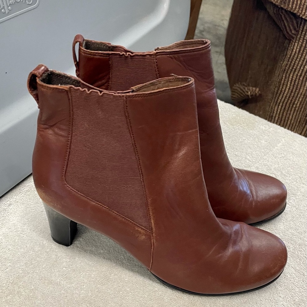 ROCKPORT women’s booties.  Size 10.5.